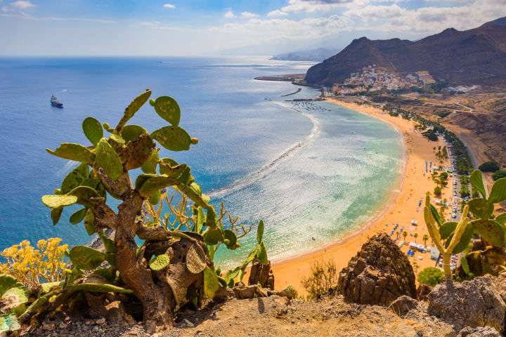 Viaje 4* a Tenerife All inclusive! vuelos + 3 a 7 noches en hotel 4* con TODO INCLUIDO. ¡Fechas hasta junio! por 187 euros! PxPm2
