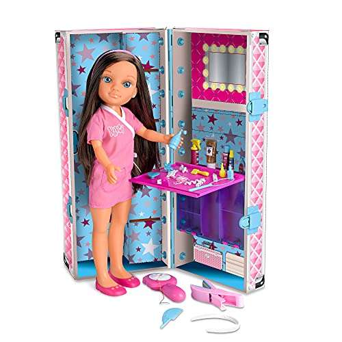 Nancy - Mi maletín de peinados, muñeca con el pelo largo morena, set de peluquería con una plancha de juguete y purpurina para hacer mechas