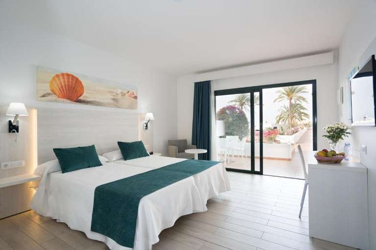 Lanzarote -> 4 noches en hotel 3* + vuelos desde 239€/persona [Muchas fechas]