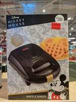 Mickey Mouse Waffle Maker hace Waffles Primark en forma de Mickey