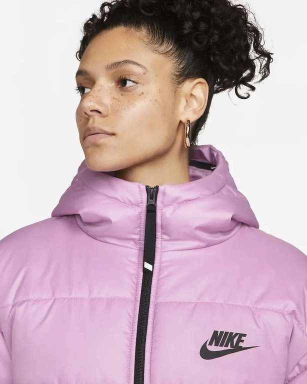 Chaqueta Nike Mujer (Disponible en blanco y violeta)