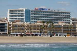 Hotel 4 estrellas con pensión completa + 2 niños gratis | Costa Brava | Junio