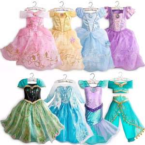 Diferentes vestidos de Disney para niñas