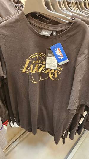 Camisetas varios equipos NBA new era a 11€