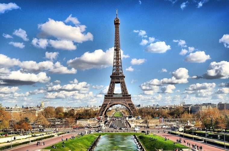 Vuelos Baratos a Paris desde 15€ - Varias Fechas y Orígenes