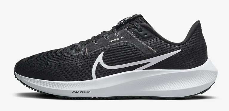 Zapatillas Nike Air Zoom Pegasus 40. Tallas de la 35,5 a la 44,5 / Disponible en Negro También por 72,21€.