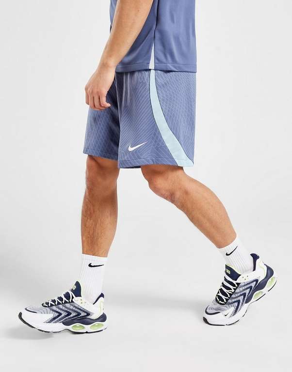 Nike pantalón corto Strike