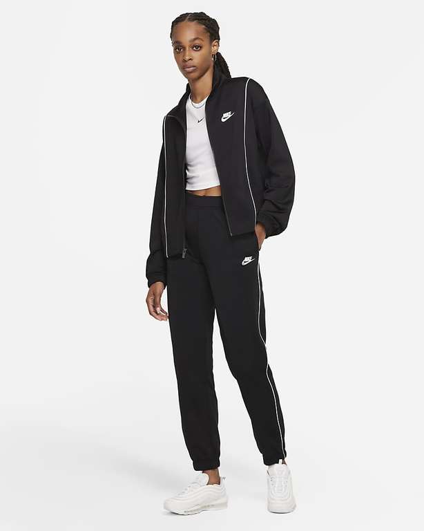 Nike Sportswear- Mujer (Tallas XS a XL)