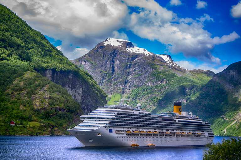 Crucero por los Fiordos Noruegos / 8 días + PENSIÓN COMPLETA + TASAS + PROPINAS (12-19 mayo)