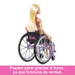 Barbie con Silla de Ruedas, rampa y Accesorios de Moda