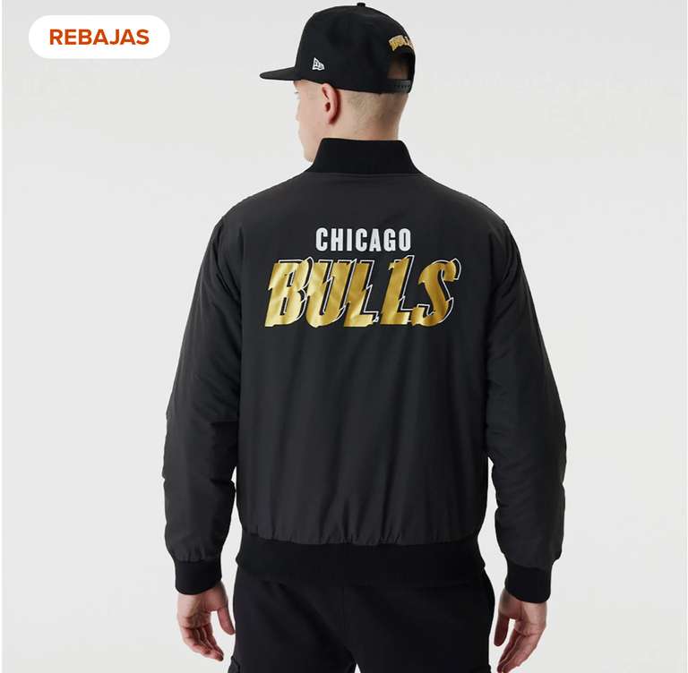 Chaqueta Bomber New Era Chicago Bulls. Tallas XS a L. Envío gratuito a partir de 50€