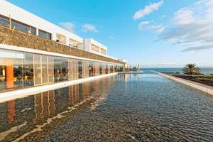 Lanzarote 4 noches en Hotel de 4 estrellas + vuelos desde 388€ p/p [Abril]