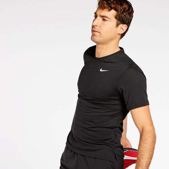 Camiseta Nike Breathe Running Dri-FIT (M a XL)