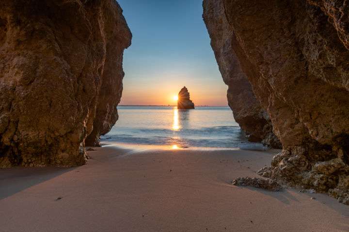 Vacaciones 4* en Algarve! Albufeira, Portugal, con vuelos + de 3 a 7 noches en hotel 4* cerca de la playa por 141 euros! PxPm2 abril