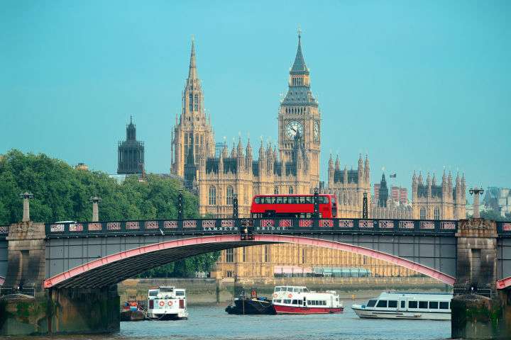 Viaje a Londres! vuelos + 2 noches en hostal cerca de Tower Bridge por 114 euros! mayo