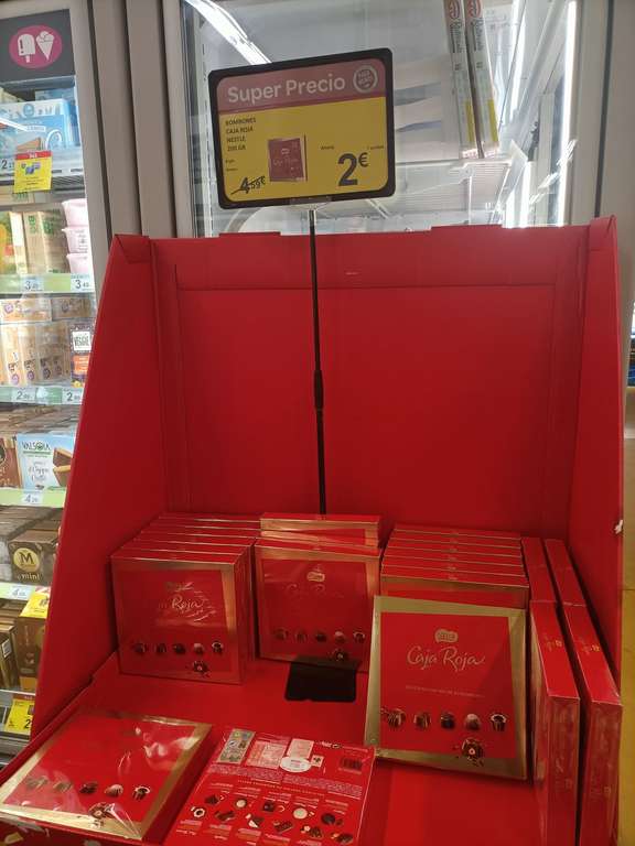 Bombones caja roja 200 gramos en Carrefour Oleiros ( Coruña)