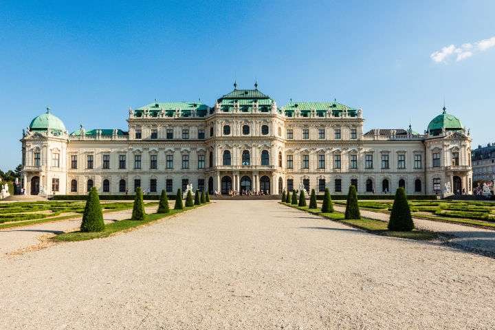 Viaje de 7 noches a Viena, Bratislava y Budapest ¡Vuelos, hoteles con desayunos, tour gratuito y más! por 599 euros! PxPm2 hasta octubre