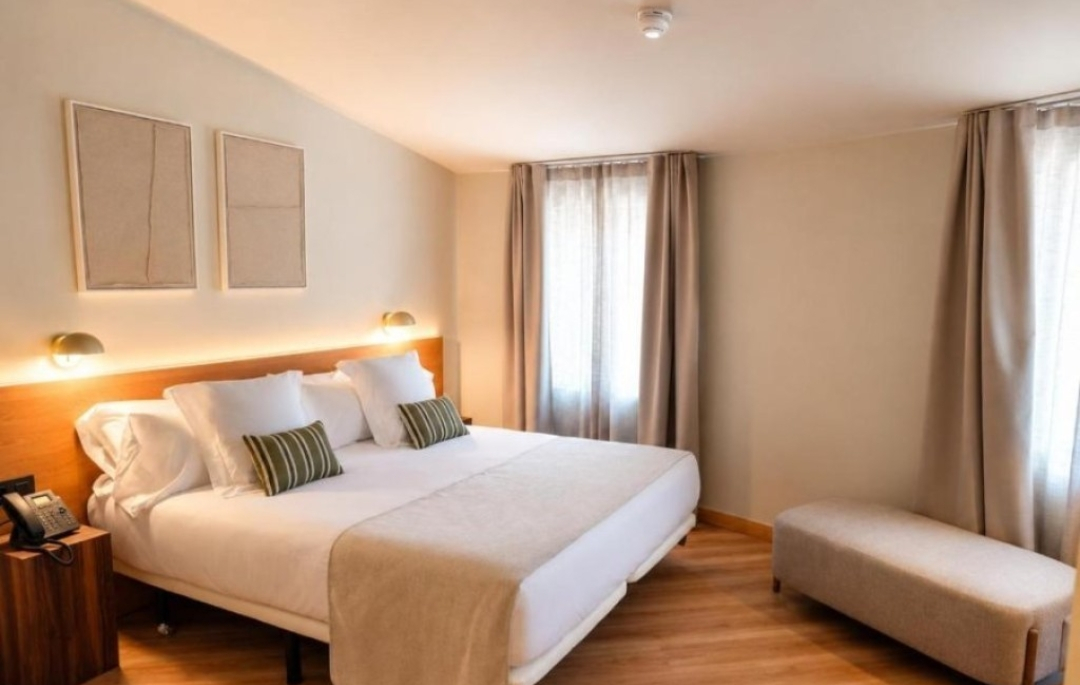 LUGO, La Palloza. Hotelazo 4* con excelentes valoraciones. Desde 24€pp. Nov y Dic