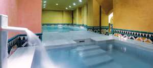 Circuito Spa para 2 personas con opción a masaje de 15 o 25 minutos en Baños Árabes Hotel Macià Real de la Alhambra