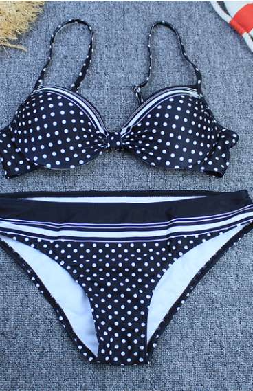 COCONUT. Bikini con relleno - Negro y blanco