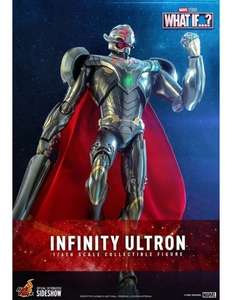 Infinity Ultron (figura de Hot Toys)