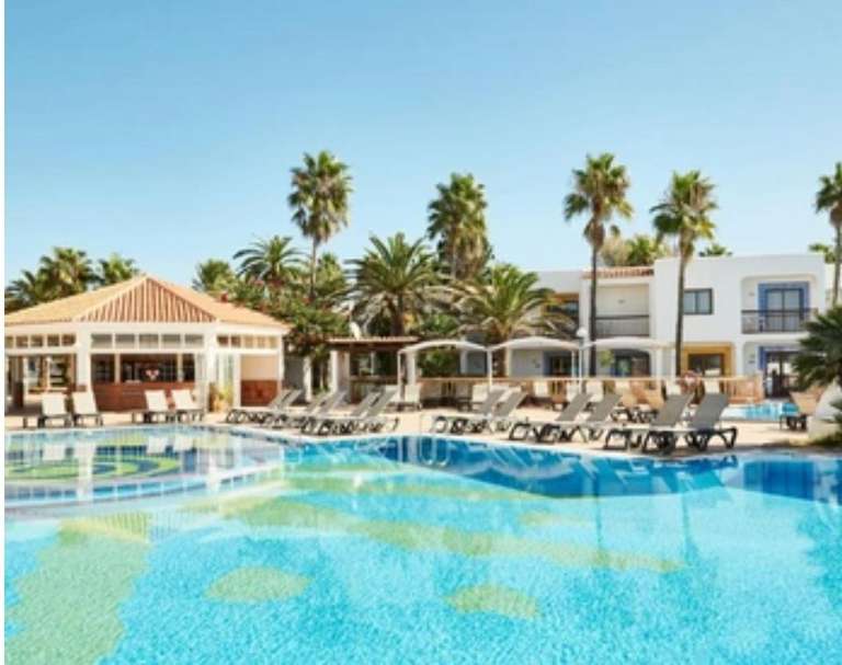 Escapada 4* en Formentera 5 noches de hotel 4* con desayunos y vuelos incluidos (PxPm2) (Junio-Octubre)