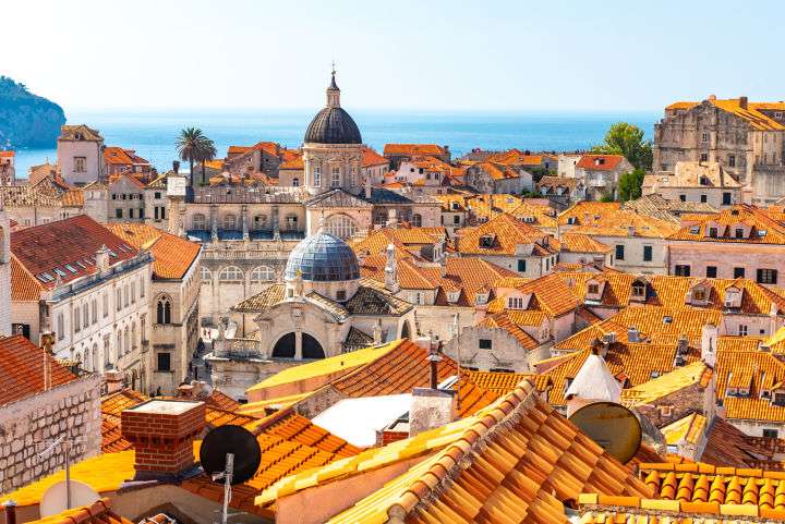 VERANO en Dubrovnik con desayunos. Vuelos y de 3 a 7 noches en un hotel a 50 me de la playa ¡De Junio a Septiembre! 431 euros! PxPm2