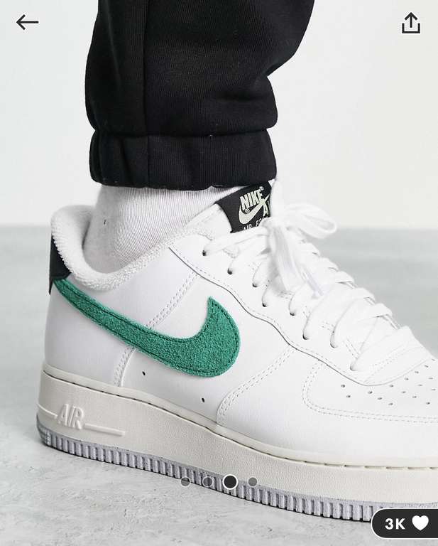 Nike Air Force 1 ‘07 blancas con logo verde