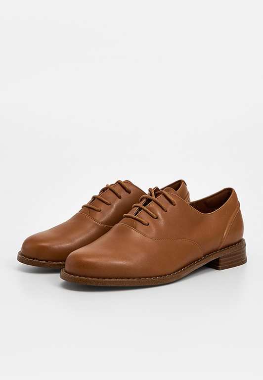 Imagen de Zapatos de vestir marca Clarks mod