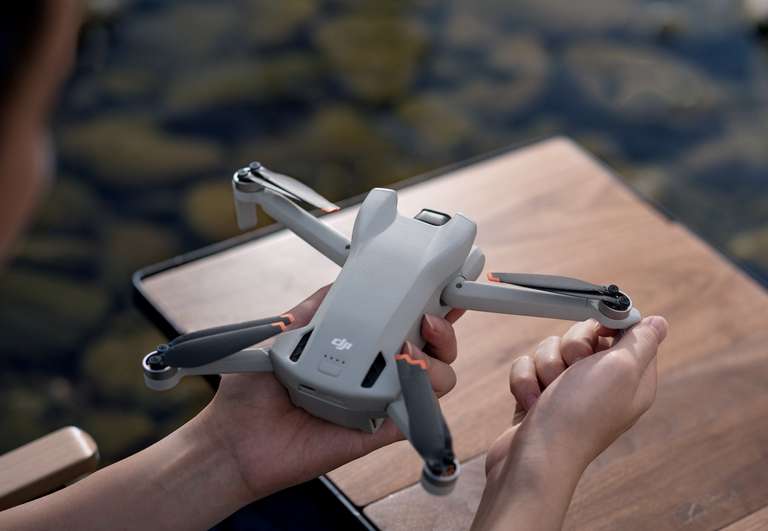 Drone DJI Mini 3 + Mando DJI RC-N1