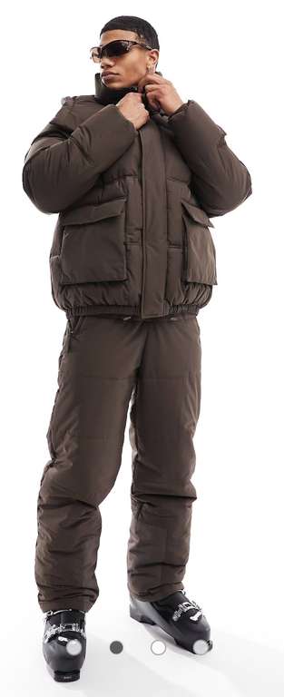Abrigo de plumas marrón extragrande aislante e impermeable Ski de ASOS (tallas XS-XL)