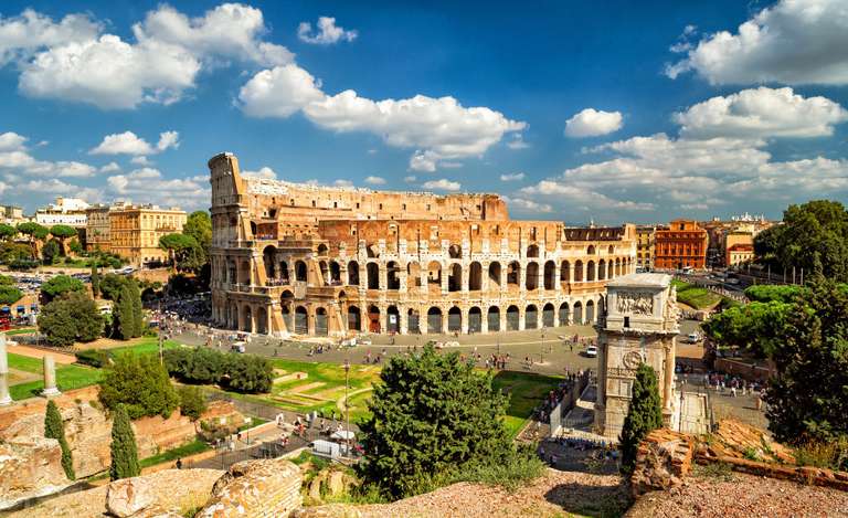 Puente de Octubre en Roma con hotel cerca del Coliseo y vuelos incluidos