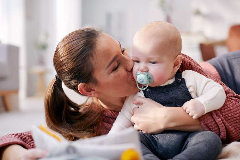 Philips Avent chupete ultra soft - Chupete y escudo suave y flexible se adapta a las curvas de las mejillas del bebé