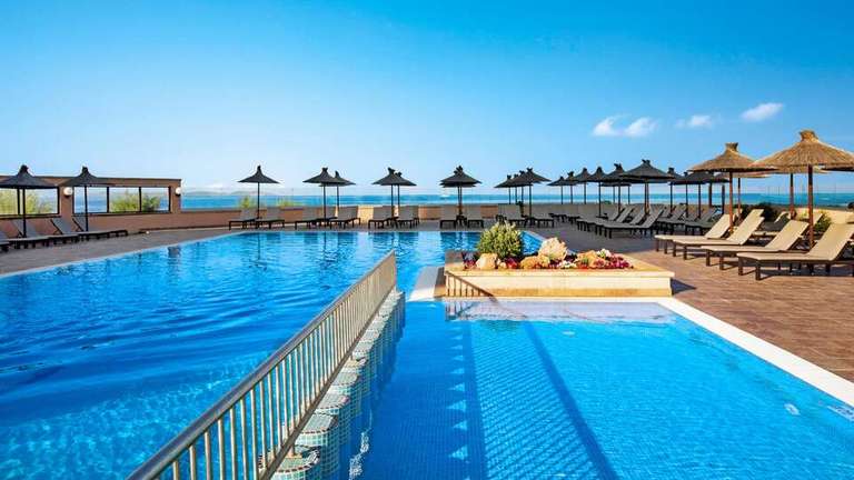 Mallorca: 5 noches en hotel 4* con media pensión, ferry y embarque de coche y cancela gratis por 323 euros PxPm2. Octubre