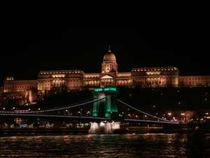 Budapest vuelo+hotel con desayuno del 3-7 de febrero desde 179.10 euros por persona