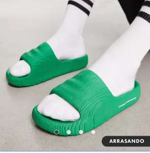 Sandalias verde universitario Adilette 22 de adidas Originals