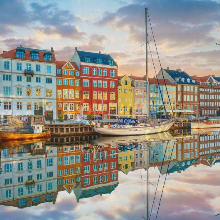 COPENHAGUE: VUELOS + HOTEL por 145€ / viajero (25 al 27 octubre)