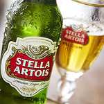 Stella Artois Cerveza - Pack de 24 Botellas de 33 cl - 5% Volumen de Alcohol