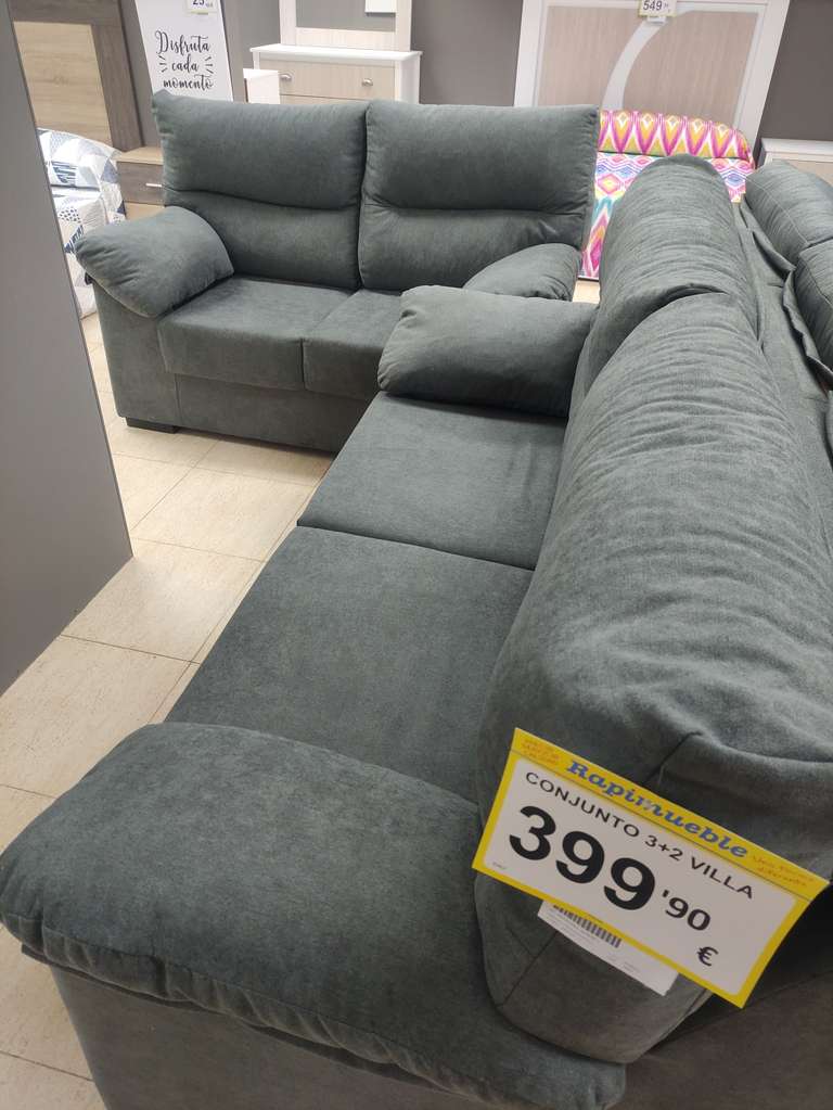 Conjunto sofá de 3 plazas + sofá de 2 plazas visto en tienda Rapimueble de Alfafar.