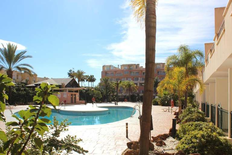 8 noches en julio por 716 euros el apartamento en el Complejo Turístico Marina Rey en Vera (Almería) a escasos metros de la playa