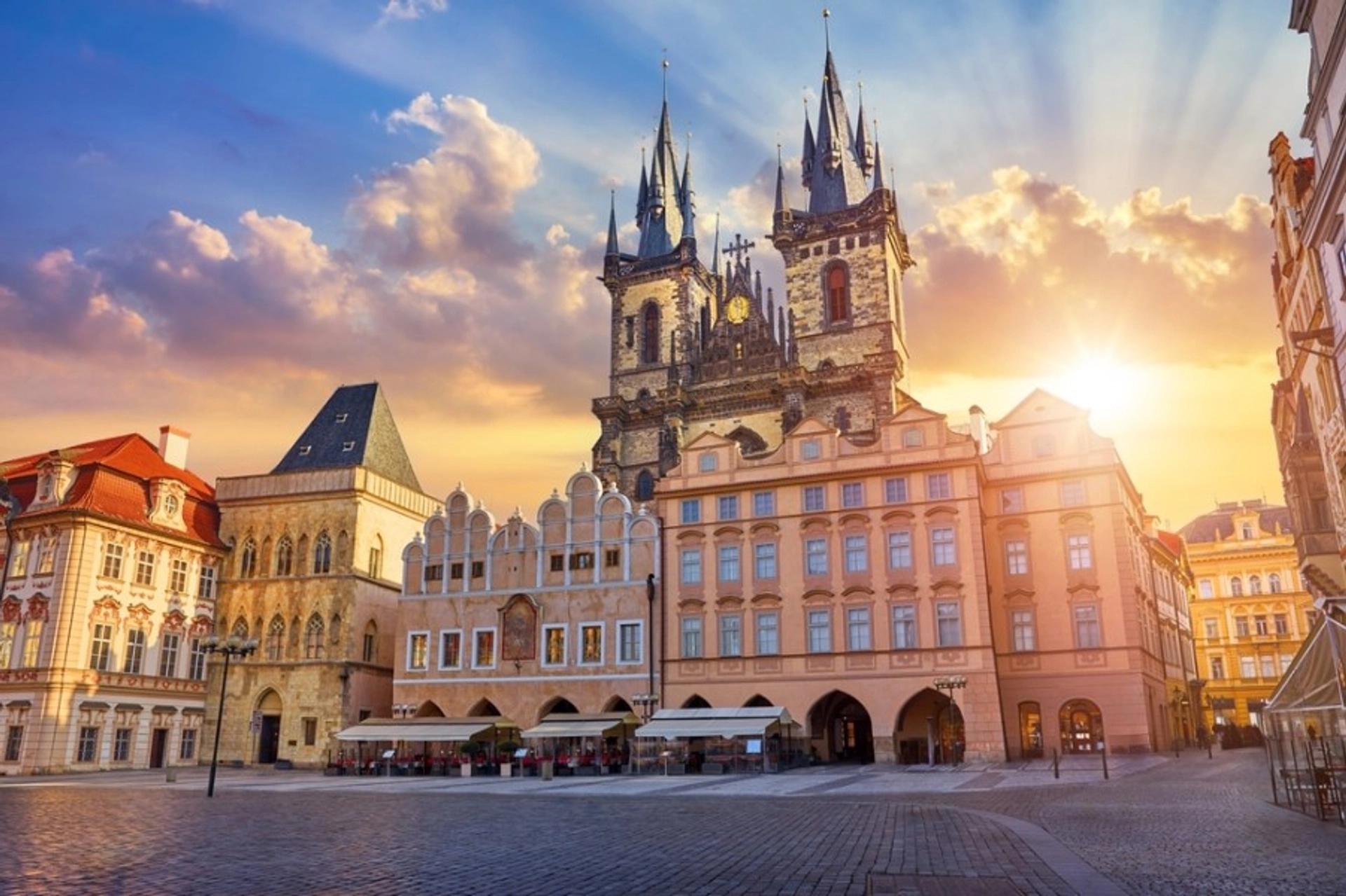 Praga y Budapest por menos de 300€