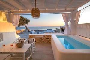 Impresionante villa privada en Santorini en Junio. Para 4 personas. Precio por noche y persona: 62 euros