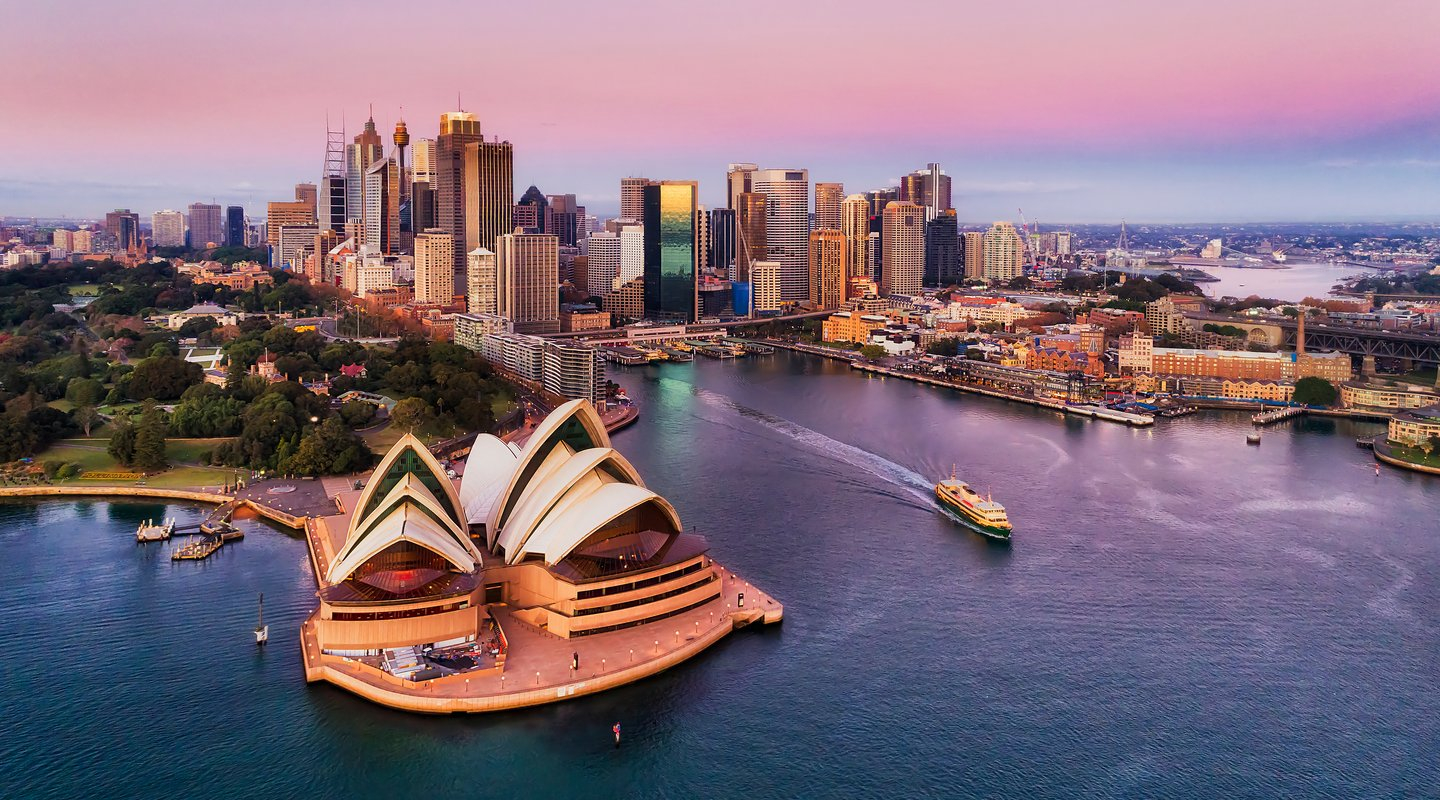 21 días en Australia. Vuelo ida y vuelta a Melbourne desde Madrid del 2 al 23 de febrero.