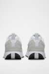 Zapatillas Nike Air Max Dawn - Blanco y beige. Tallas de la 36 a la 39.