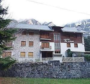 Vacaciones de Navidad en la nieve! Hotel Spa Real Villa Anayet 4* en el Pirineo Aragonés sólo 25 euros/noche. Del 20 al 23 diciembre