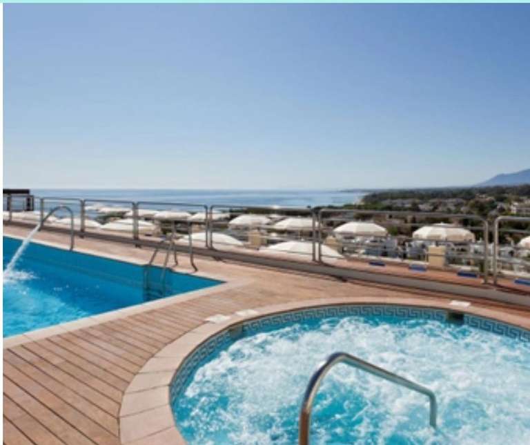 San Valentín 4* en Marbella Noche hotel 4* (ampliable) con vistas a la ciudad y al mar por solo 24€ (PxPm2) (Varias fechas)