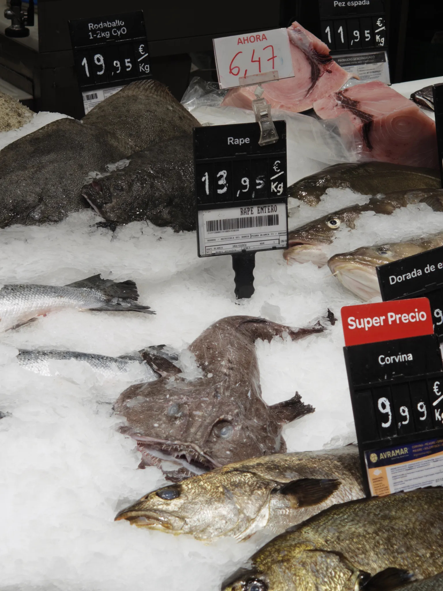 Rape a 5.47 € /kg en Carrefour Gran Turia Valencia