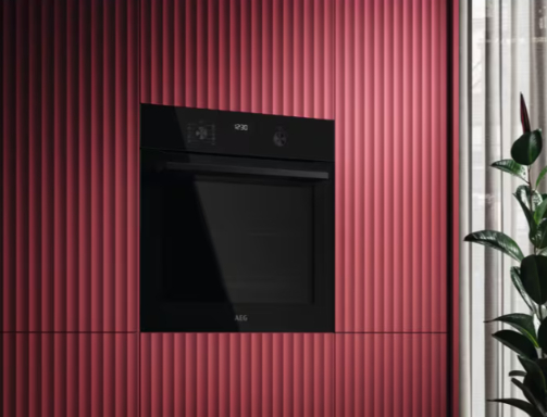 AEG Horno multifunción Serie 5000 SurroundCook con Display LED