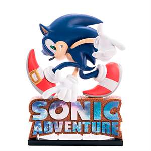 Estatua de Sonic The Hedgehog fabricada por First 4 Figure