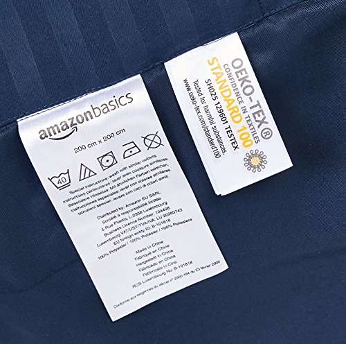 Amazon Basics - Juego de ropa de cama con funda nórdica de microfibra y 2 fundas de almohada - 200 x 200 cm, azul marino